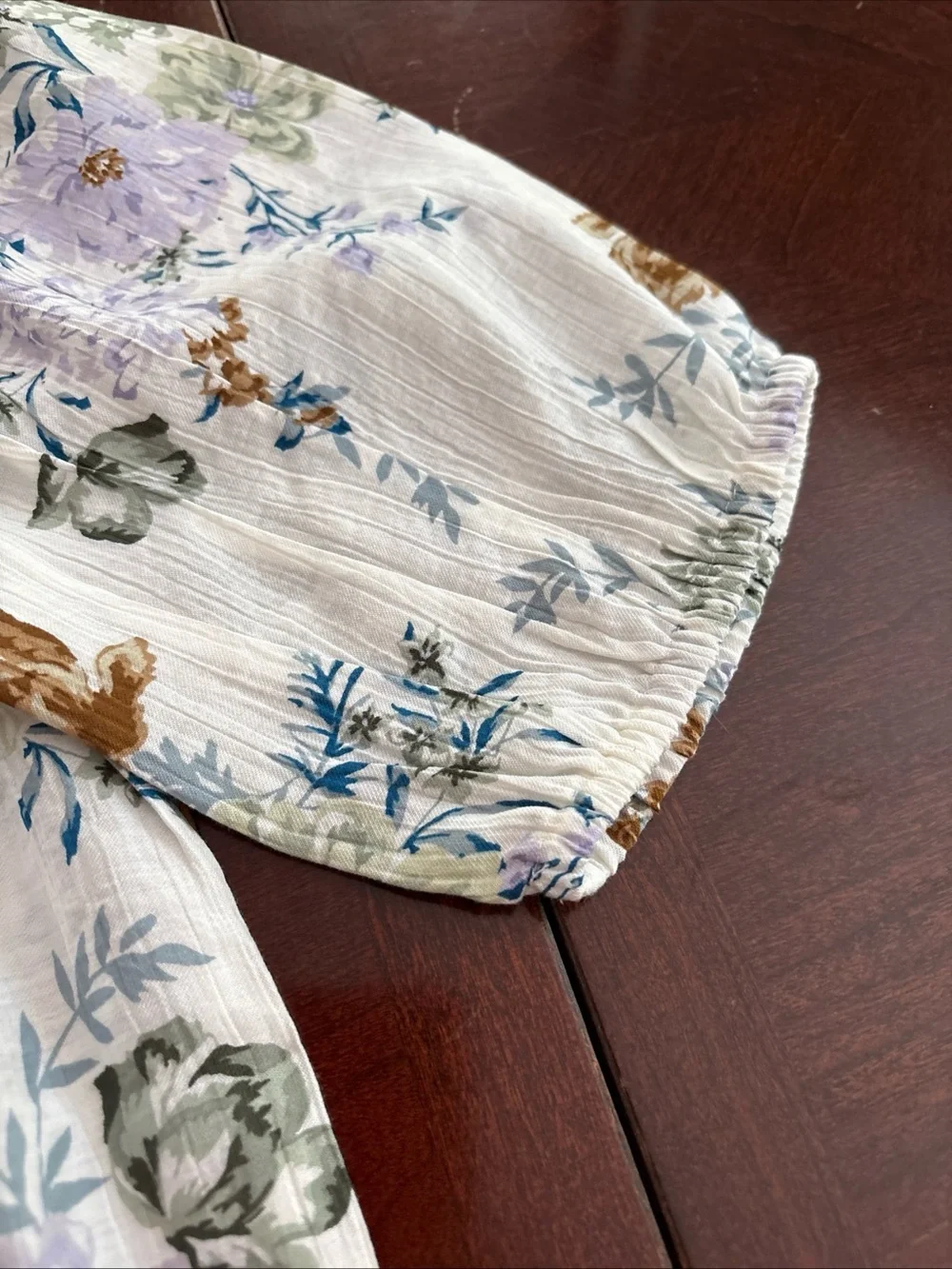 LOFT Cream Floral and Lace Puff-Sleeve Top